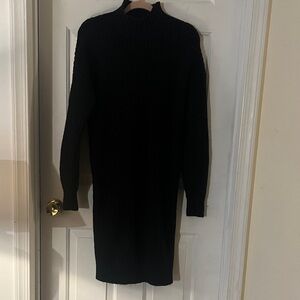 Old Navy Black Long Sleeve Dress